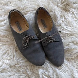LAST CHANCE! Gone 11/28! Nisolo Grey Suede Leather Oxfords